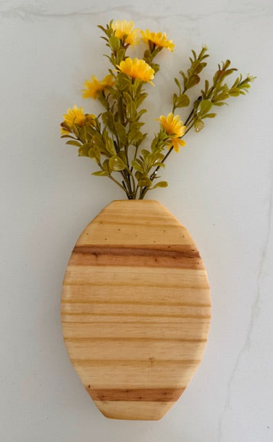 dry vase